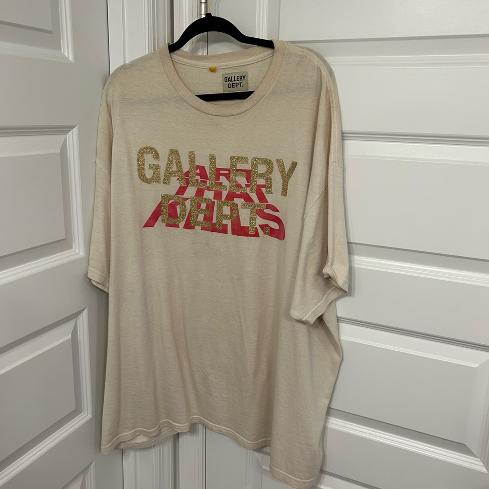 Gallery Department T shirt